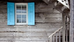 Photo d’une fenêtre de maison pour le crédit impôt travaux